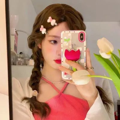 女孩的夏日秘密